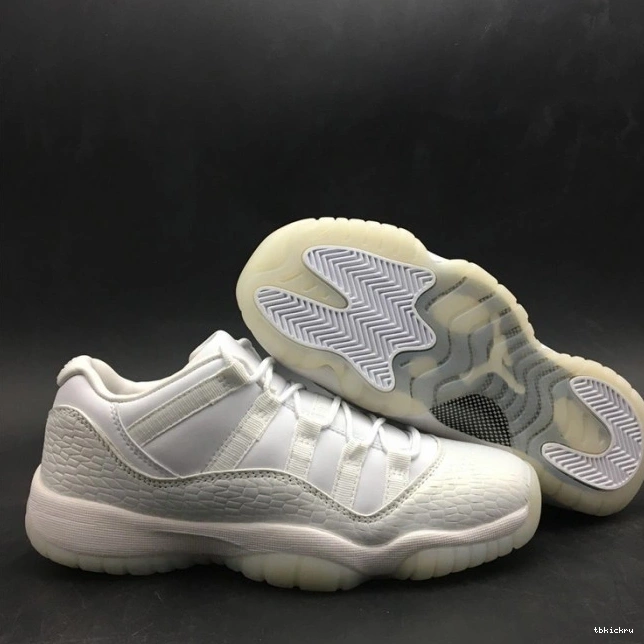 Reps TBkick White Low Frost Jordan Air 11 897331-100 Heiress 0711